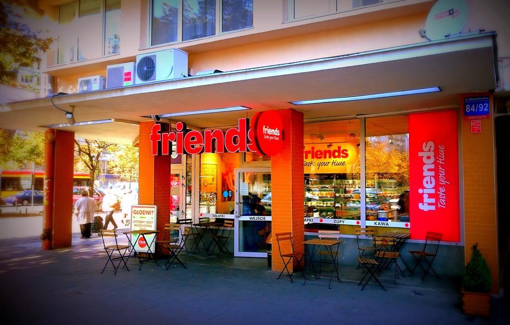 Wdj Hostel Варшава Екстериор снимка