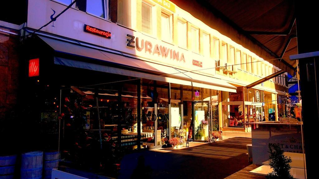 Wdj Hostel Варшава Екстериор снимка